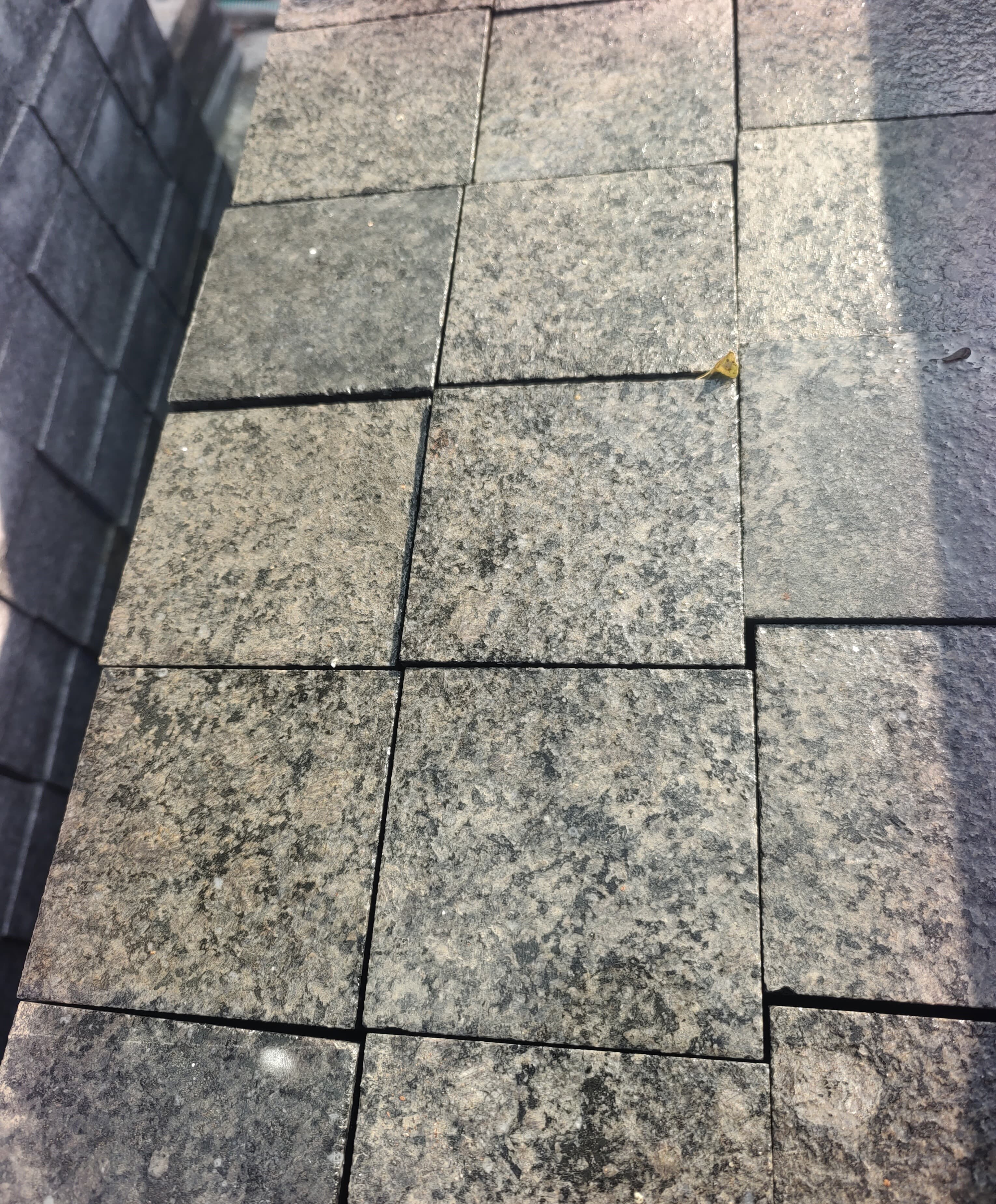 Brown Granite Cobbles